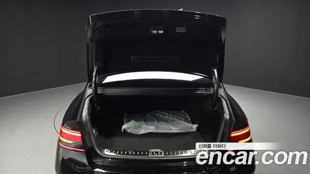 Genesis G90 2023 — Şəkil 3/39