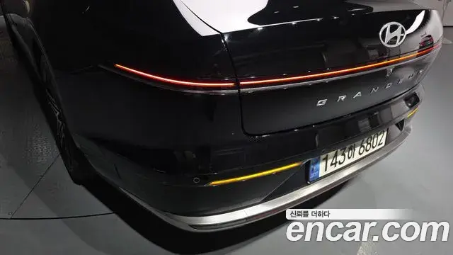 Hyundai Grandeur Hybrid 2023 — Şəkil 10/40