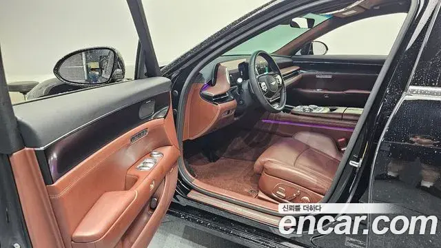 Genesis G90 2022 — Photo 17/30