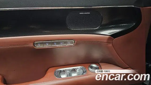 Genesis G90 2022 — Photo 3/30