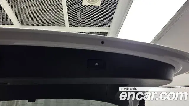 Volkswagen Tiguan 2021 — Şəkil 17/32