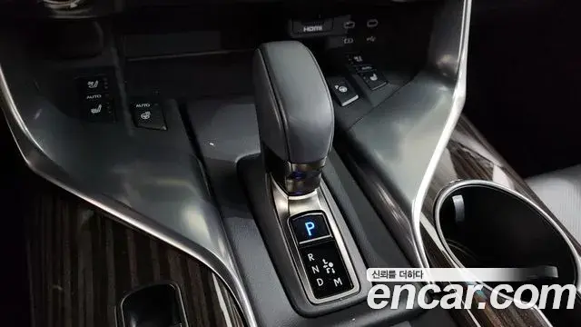 Lexus LX 2025 — Photo 8/38