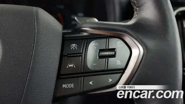 Lexus LX 2025 — Photo 10/38