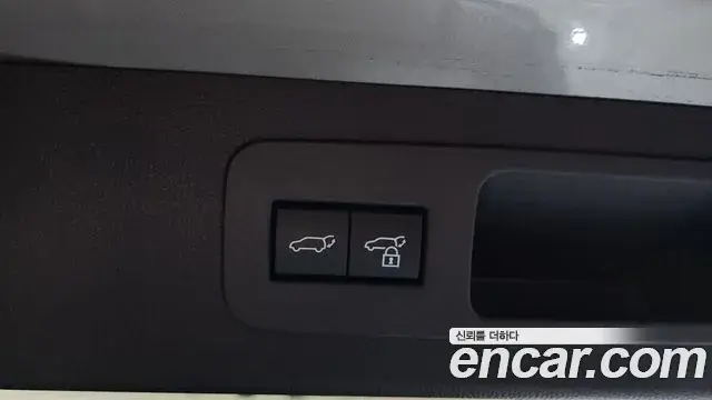 Lexus LX 2025 — Photo 23/38