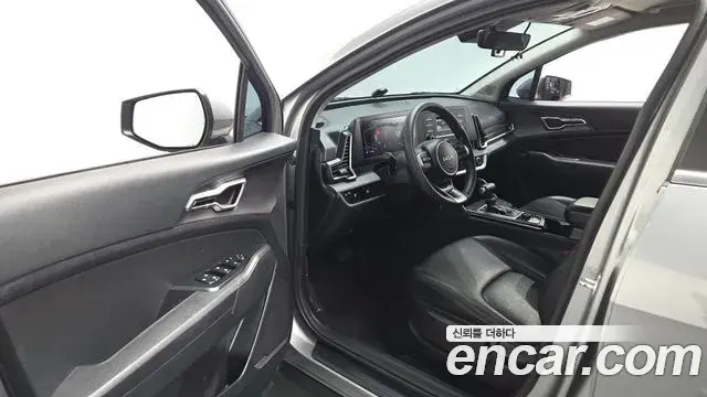 Kia Sportage 2022 — Фото 10/20