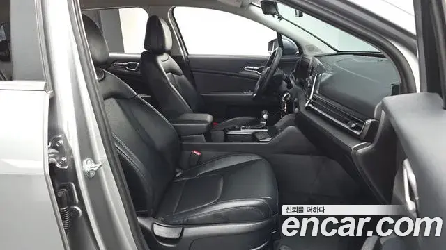 Kia Sportage 2022 — ფოტო 12/28
