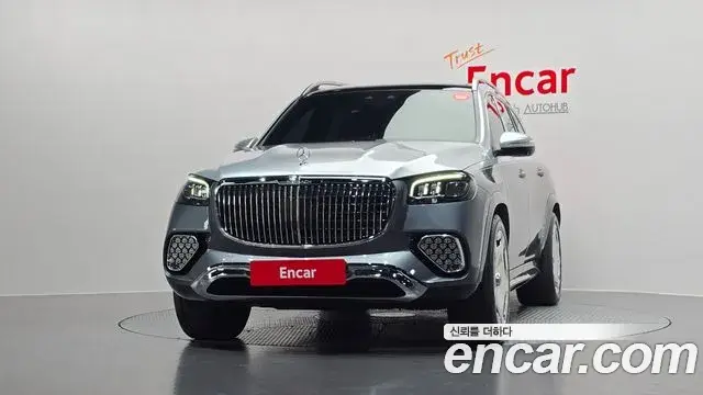 Mercedes-Benz GLS-Class 2020 — Photo 17/34