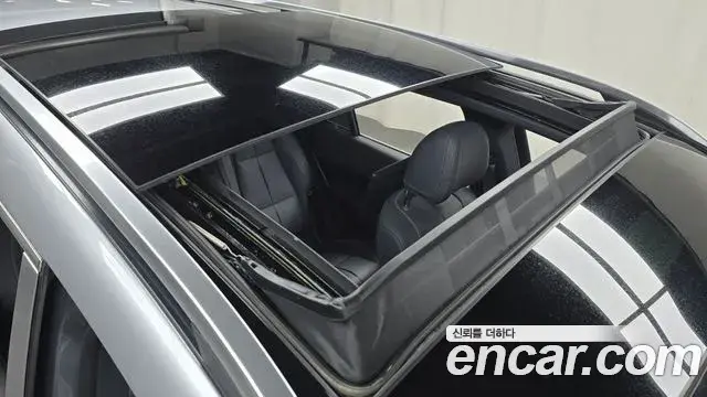 Mercedes-Benz GLS-Class 2020 — Photo 22/34