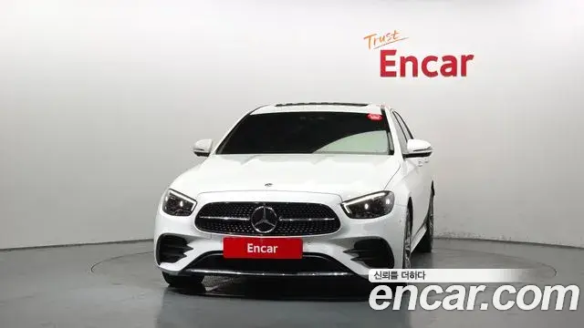 Mercedes-Benz E-Class 2020 — Фото 3/20