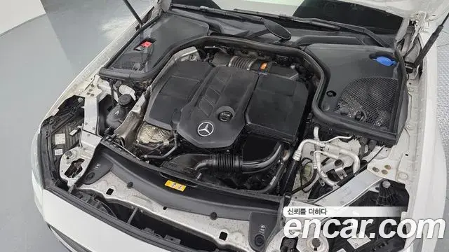 Mercedes-Benz E-Class 2020 — Фото 6/20