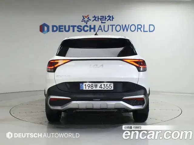Kia Sportage 2024 — ფოტო 9/20