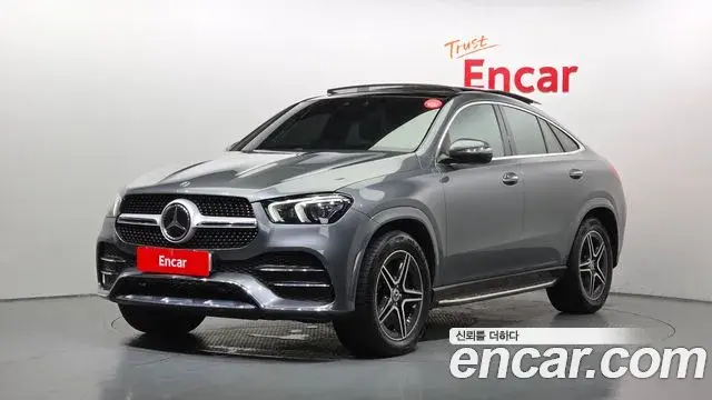 Mercedes-Benz GLE-Class 2021 — Фото 1/20