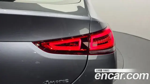 Mercedes-Benz GLE-Class 2021 — ფოტო 40/41