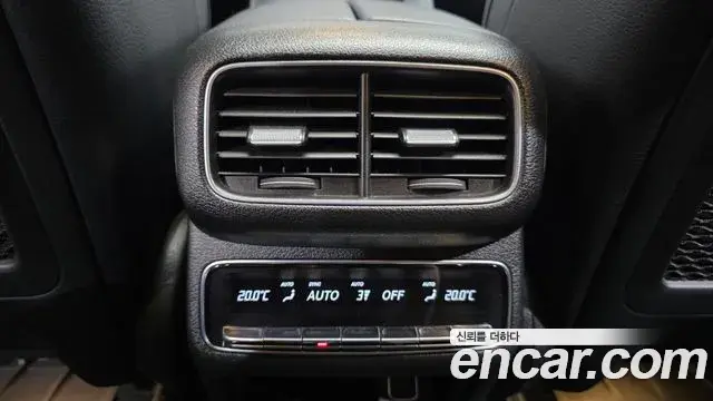 Mercedes-Benz GLE-Class 2021 — ფოტო 20/41