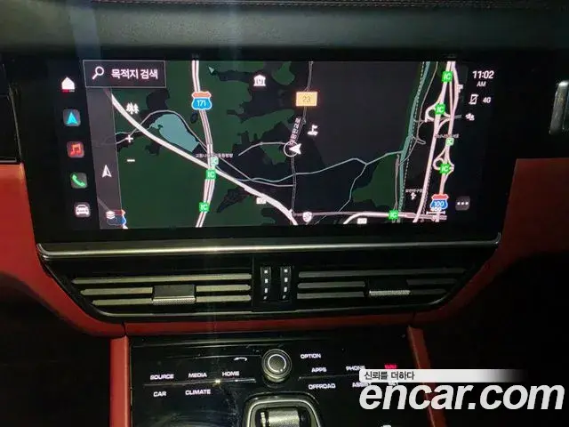 Porsche Cayenne 2023 — Photo 16/19
