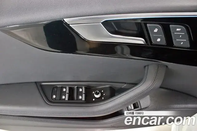 Audi A4 2022 — ფოტო 13/20