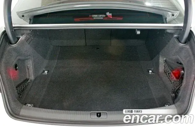 Audi A4 2022 — ფოტო 6/20