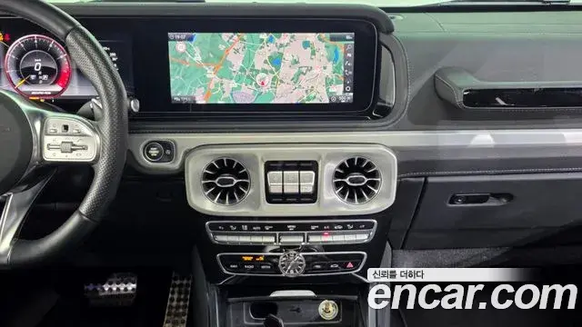 Mercedes-Benz G-Class 2020 — Фото 13/20