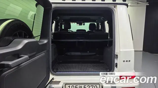 Mercedes-Benz G-Class 2020 — Фото 19/20