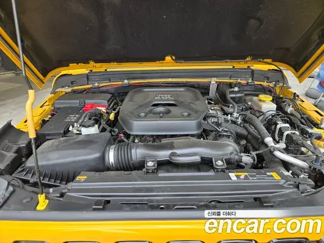 Jeep Wrangler 2021 — Photo 2/19
