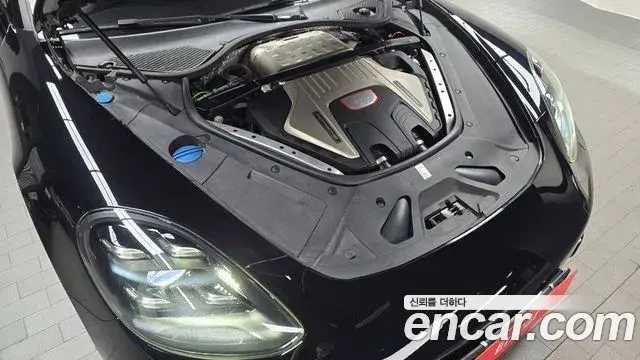 Porsche Panamera 2020 — Photo 5/33