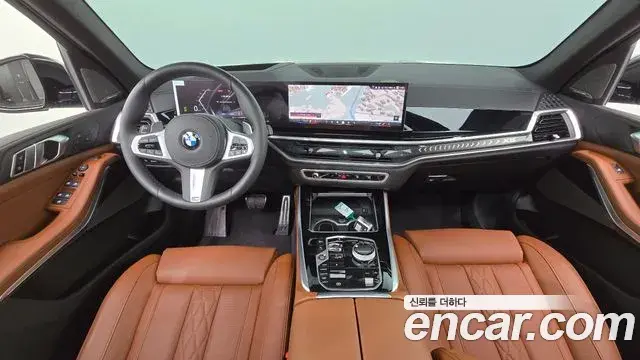 BMW X5 2025 — Photo 18/35