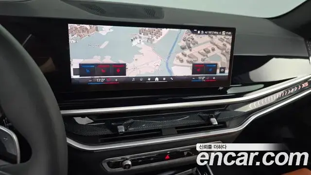 BMW X5 2025 — Photo 14/35