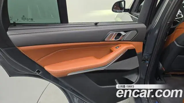 BMW X5 2025 — Photo 33/35