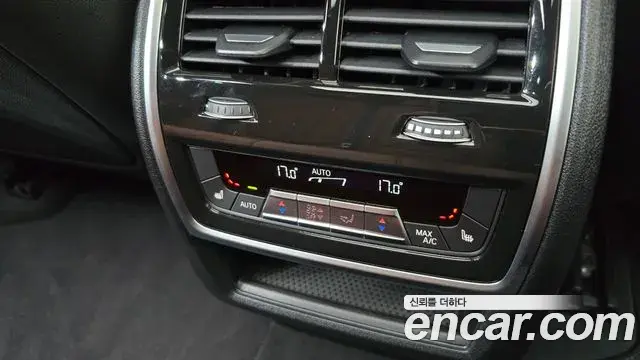 BMW X5 2025 — Photo 12/35