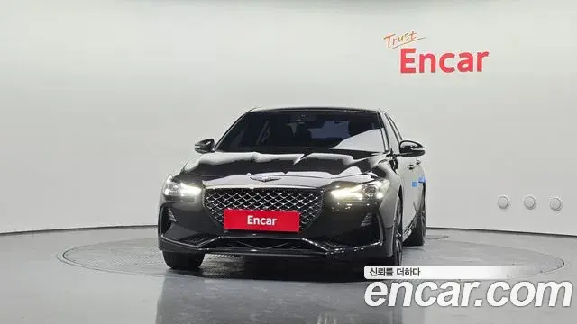 Genesis G70 2018 — ფოტო 8/20