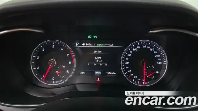 Genesis G70 2018 — ფოტო 14/20