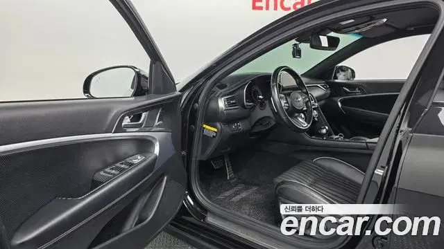 Genesis G70 2018 — ფოტო 1/20