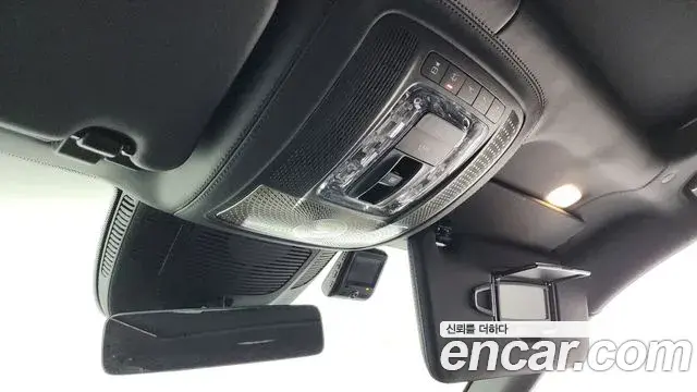Mercedes-Benz GLS-Class 2023 — ფოტო 26/42