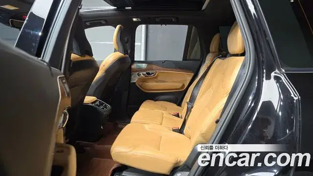 Volvo XC90 2019 — Şəkil 7/20