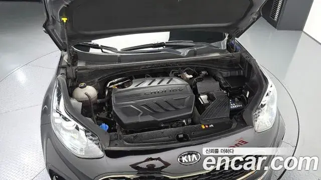 Kia Sportage The Bold 2018 — Фото 6/20
