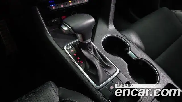 Kia Sportage The Bold 2018 — Фото 9/20