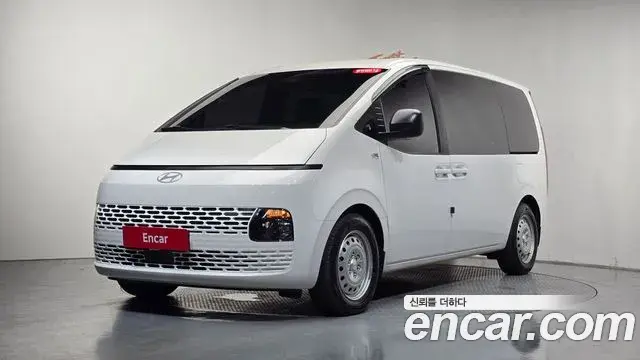 Hyundai Staria 2024 — Фото 10/20