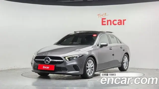 Mercedes-Benz A-Class 2020 — ფოტო 2/20