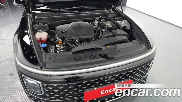 Hyundai Grandeur Hybrid 2023 — Şəkil 2/20