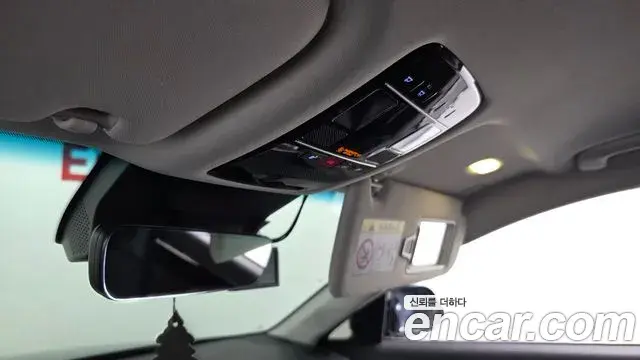 Hyundai Grandeur Hybrid 2023 — Şəkil 15/20
