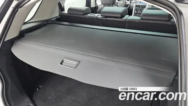 Land Rover Discovery Sport 2019 — Photo 11/34
