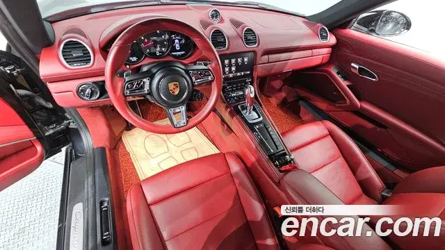 Porsche 718 Cayman 2020 — Photo 19/20