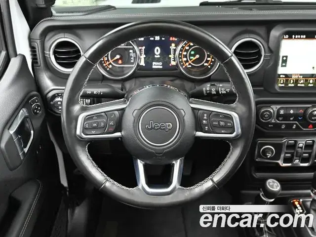 Jeep Wrangler 2022 — Şəkil 6/20