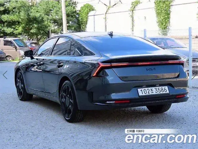 Kia K8 2025 — ფოტო 16/20