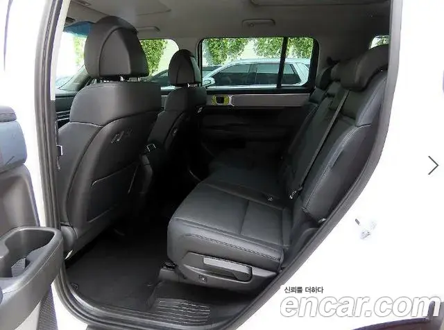 Hyundai Santa Fe 2025 — Photo 18/20