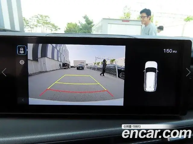 Hyundai Santa Fe 2025 — Photo 5/20