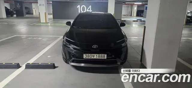 Toyota Prius 2024 — Şəkil 7/10