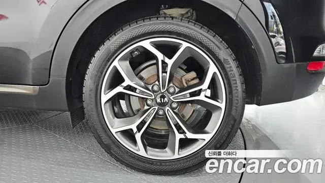Kia Sportage The Bold 2019 — Şəkil 25/33