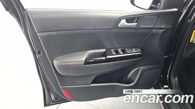 Kia Sportage The Bold 2019 — Şəkil 7/33