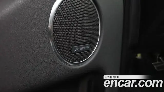Land Rover Discovery Sport 2024 — Şəkil 31/33